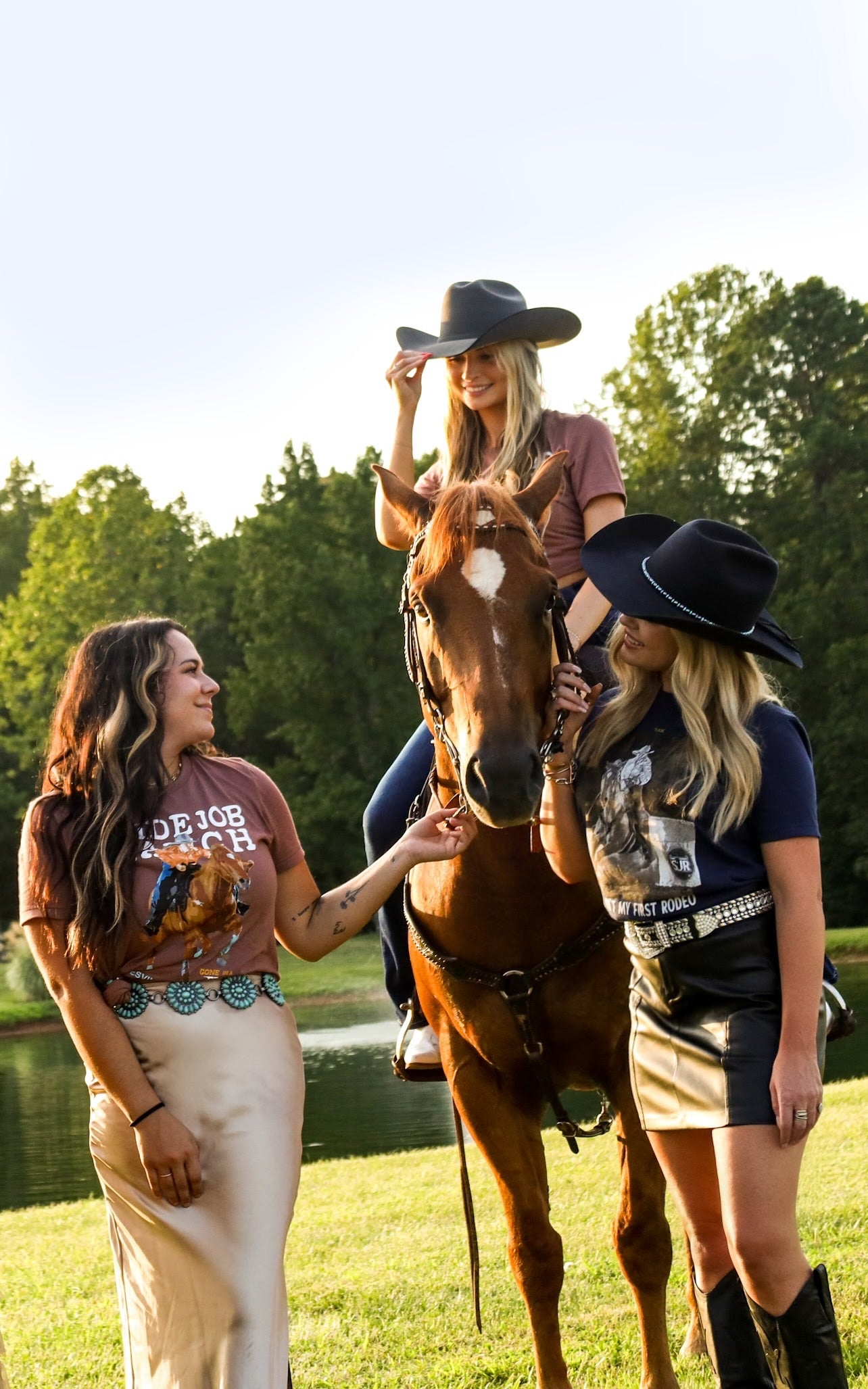 Ladies Gone in a Flash Tee